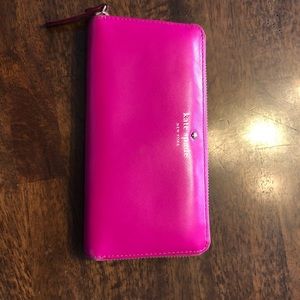 kate spade Authentic Zip Wallet